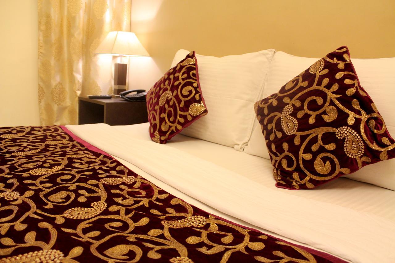 Hotel Anand Bhawan Nowe Delhi Zewnętrze zdjęcie
